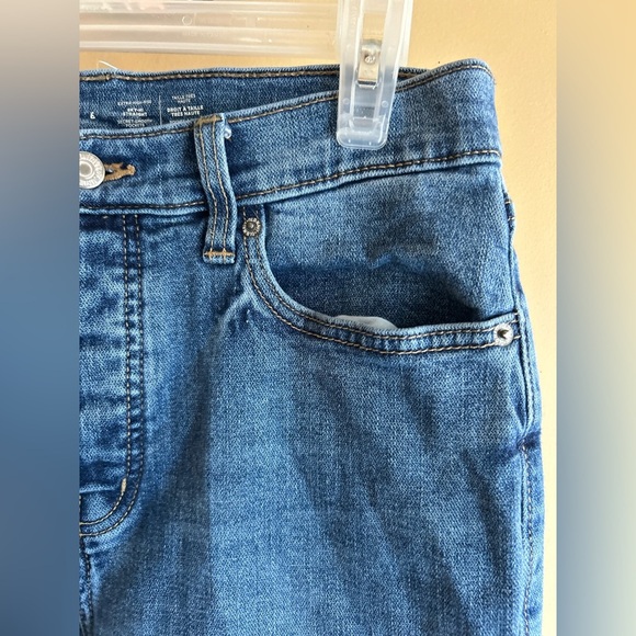 Old Navy sky rocket high button fly jeans - Picture 3 of 15